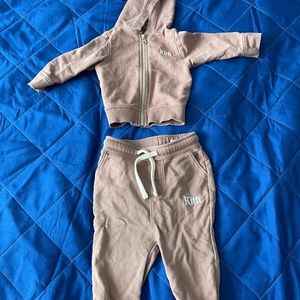 Kith baby mauve set